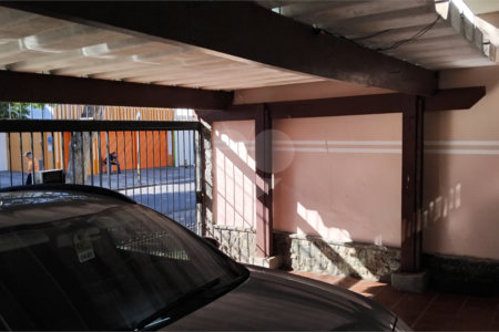 Sobrado à venda com 3 quartos, sendo 1 suíte, em Jardim Bonfiglioli, São Paulo, SP