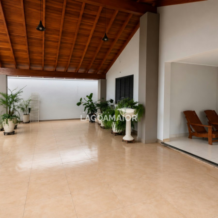 Casa à venda com 3 quartos, sendo 1 suíte,  em Vila Nova, Três Lagoas, MS