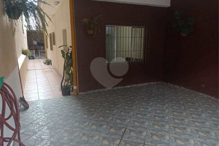 Sobrado à venda com 3 quartos em Jardim Acácio, Guarulhos, SP