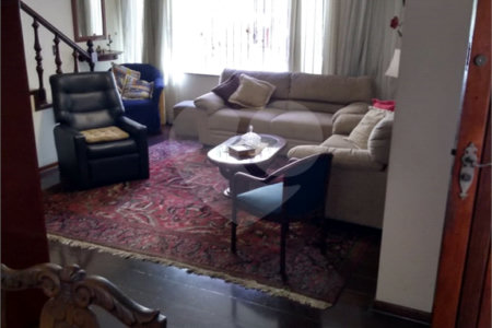 Casa à venda com 4 quartos, sendo 1 suíte, em Alto da Lapa, São Paulo, SP