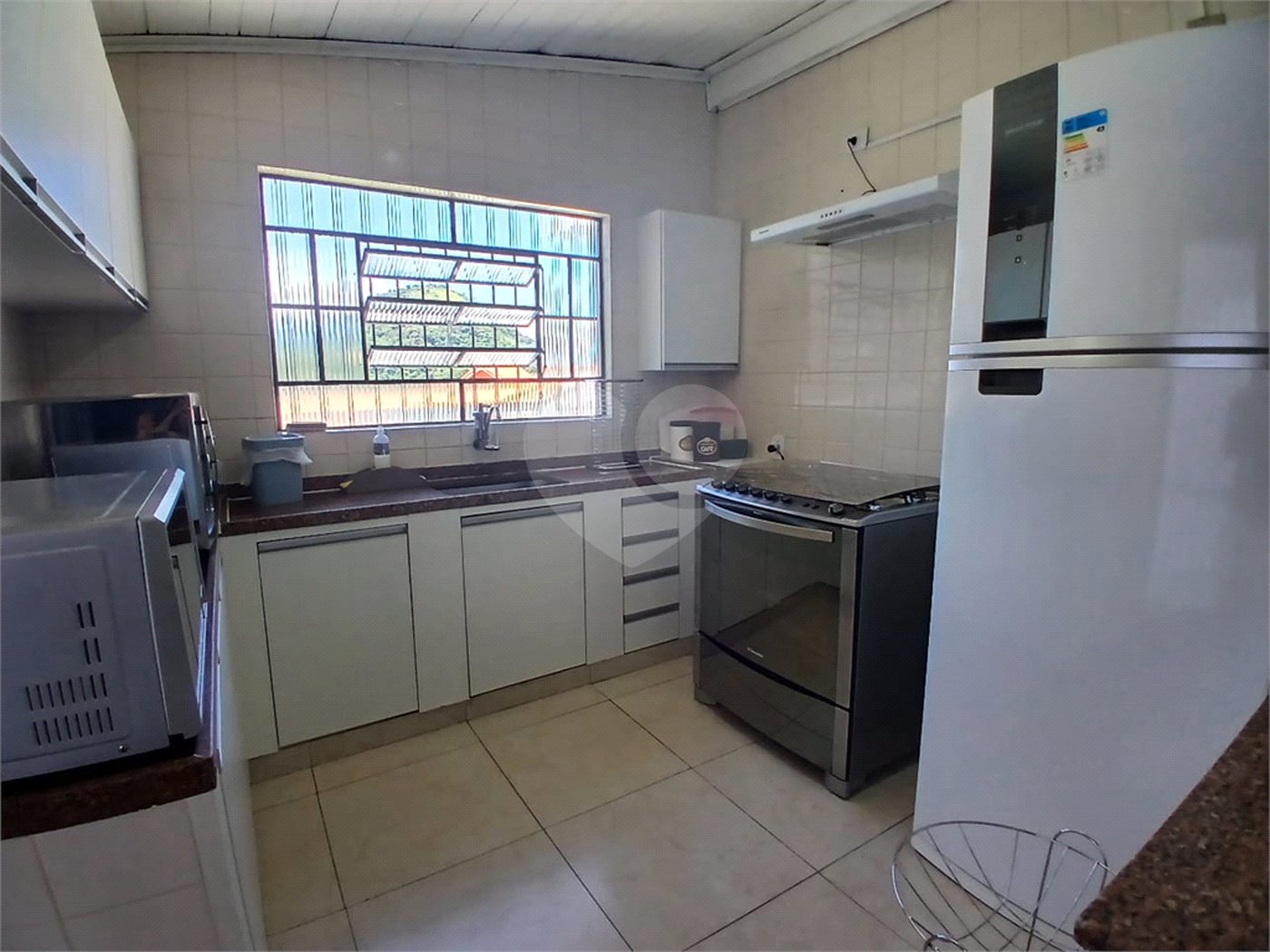 Casa à venda com 3 quartos, sendo 1 suíte,  em Recreio Maristela, Atibaia, SP