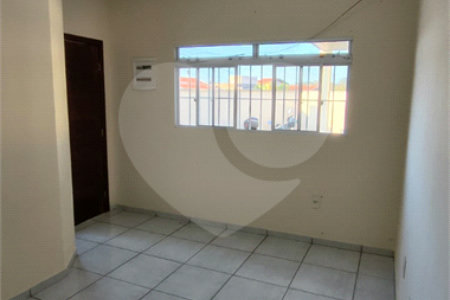 Casa à venda com 3 quartos em Santa Cândida, Vinhedo, SP