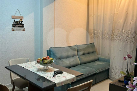 Apartamento à venda com 2 quartos, sendo 1 suíte, em Parque Santa Laura, Ferraz de Vasconcelos, SP