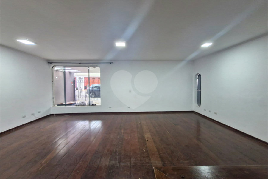 Casa à venda com 3 quartos, sendo 2 suítes, em Jardim Franca, São Paulo, SP