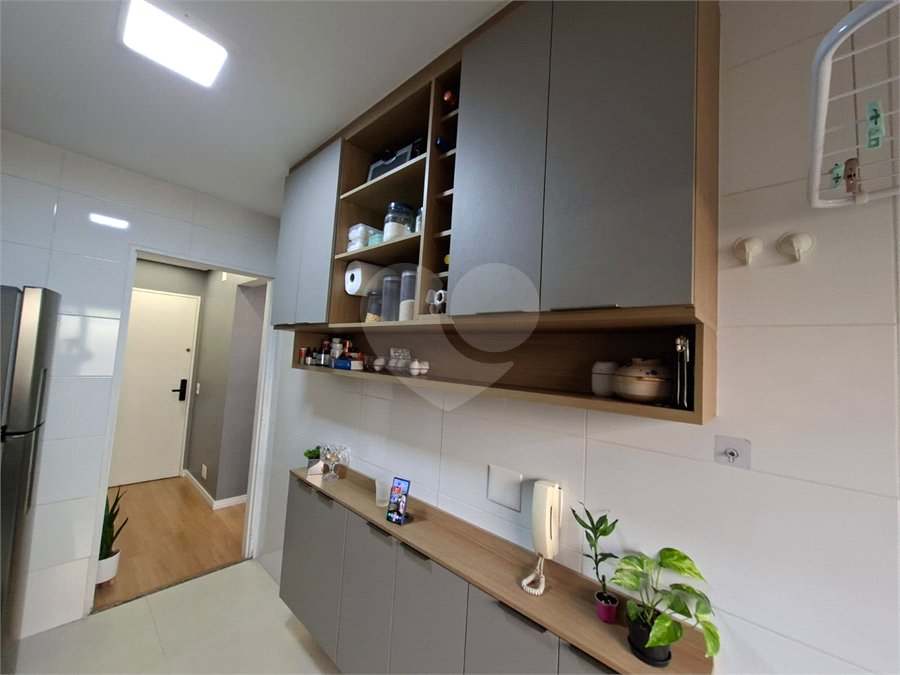 Apartamento à venda com 3 quartos, sendo 1 suíte,  em Jardim das Vertentes, São Paulo, SP