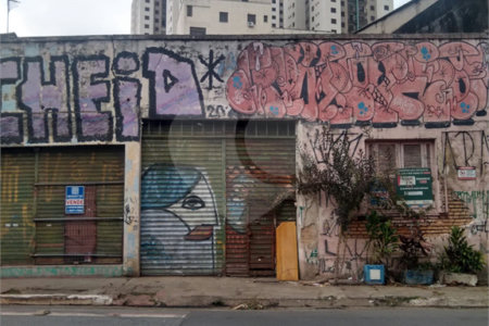 Terreno à venda em Barra Funda, São Paulo, SP