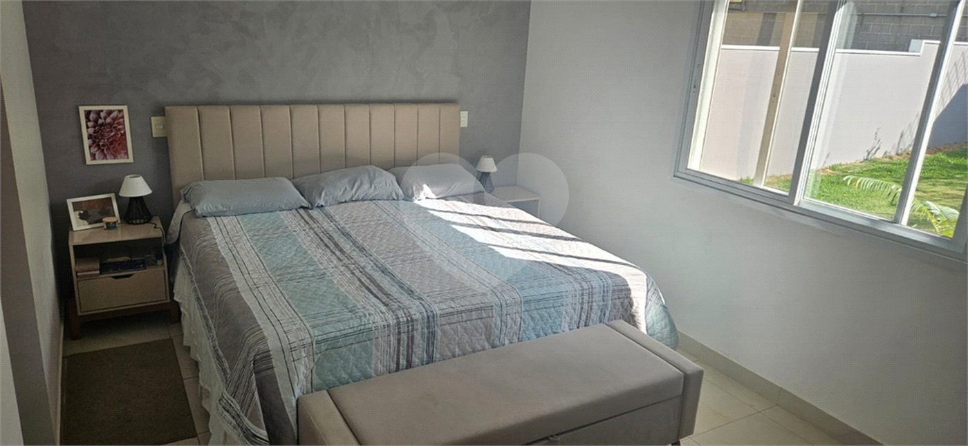 Casa à venda com 3 quartos, sendo 1 suíte,  no condomínio Reserva dos Vinhedos, Louveira - SP