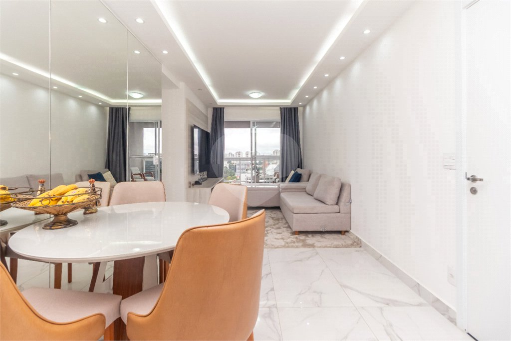 Apartamento à venda com 3 quartos, sendo 1 suíte, em Chácara Santo Antônio, São Paulo, SP