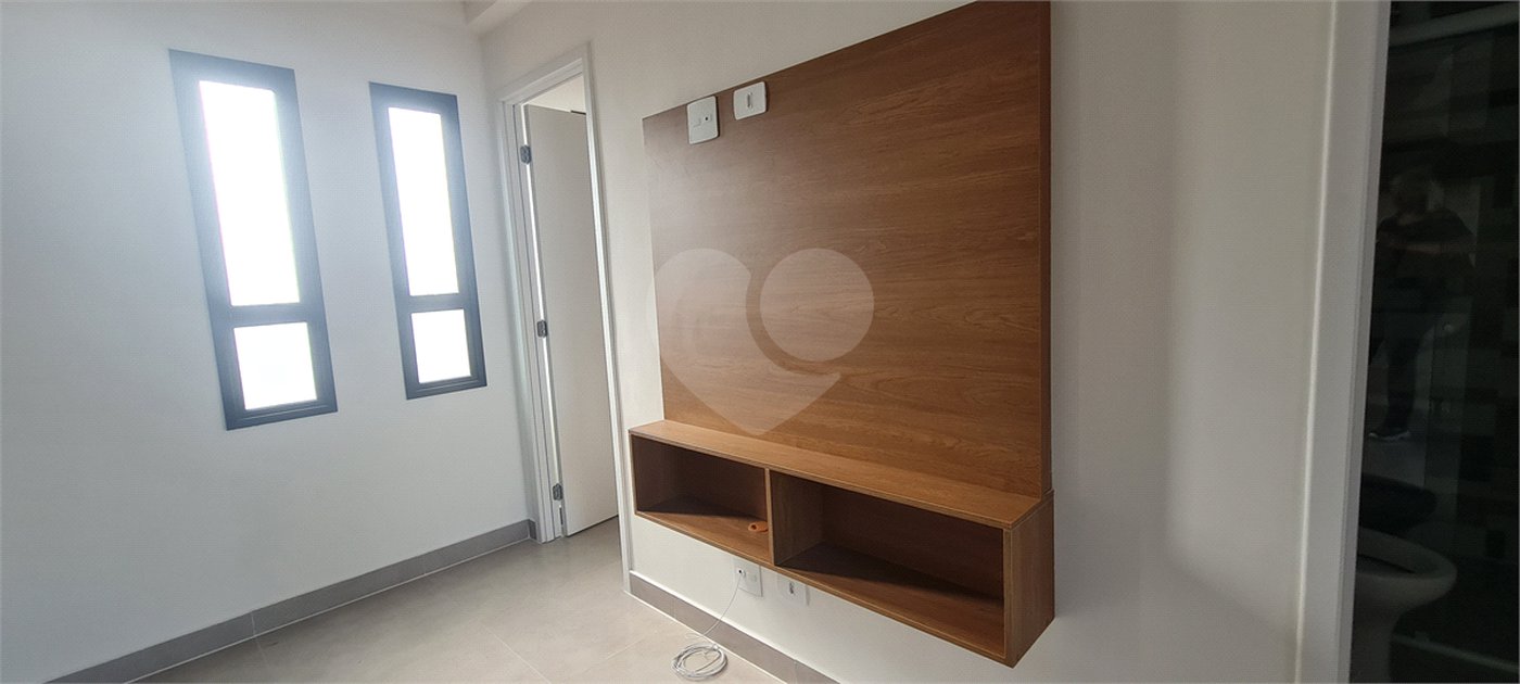 Apartamento à venda com 2 quartos em Mooca, São Paulo, SP