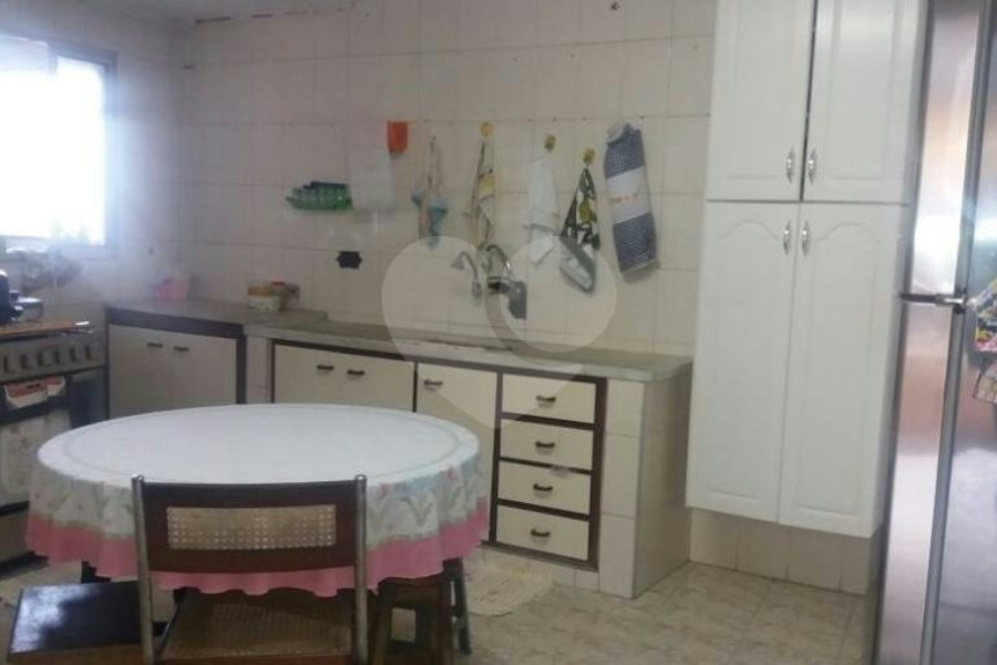 Sobrado à venda com 3 quartos, sendo 1 suíte, em Vila Maria, São Paulo, SP