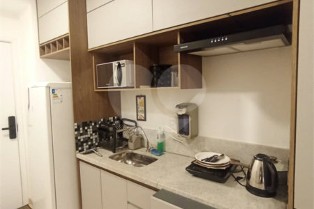 Apartamento à venda ou para alugar com 1 quarto em Pinheiros, São Paulo, SP