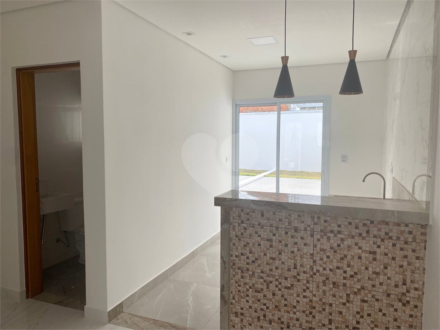Casa à venda com 2 quartos, sendo 1 suíte, em Loteamento Parque Santa Cristina, Sorocaba, SP