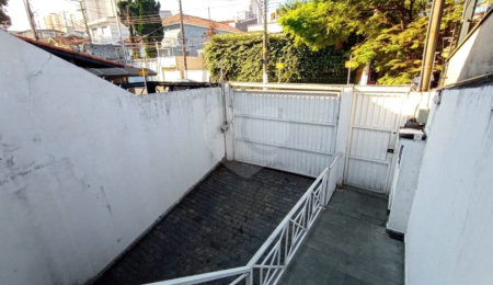 Casa à venda com 3 quartos, sendo 1 suíte,  em Saúde, São Paulo, SP
