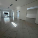 Salão Comercial para alugar no Centro, Vinhedo, SP