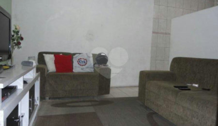 Casa de Vila à venda com 6 quartos em Jardim Peri, São Paulo, SP
