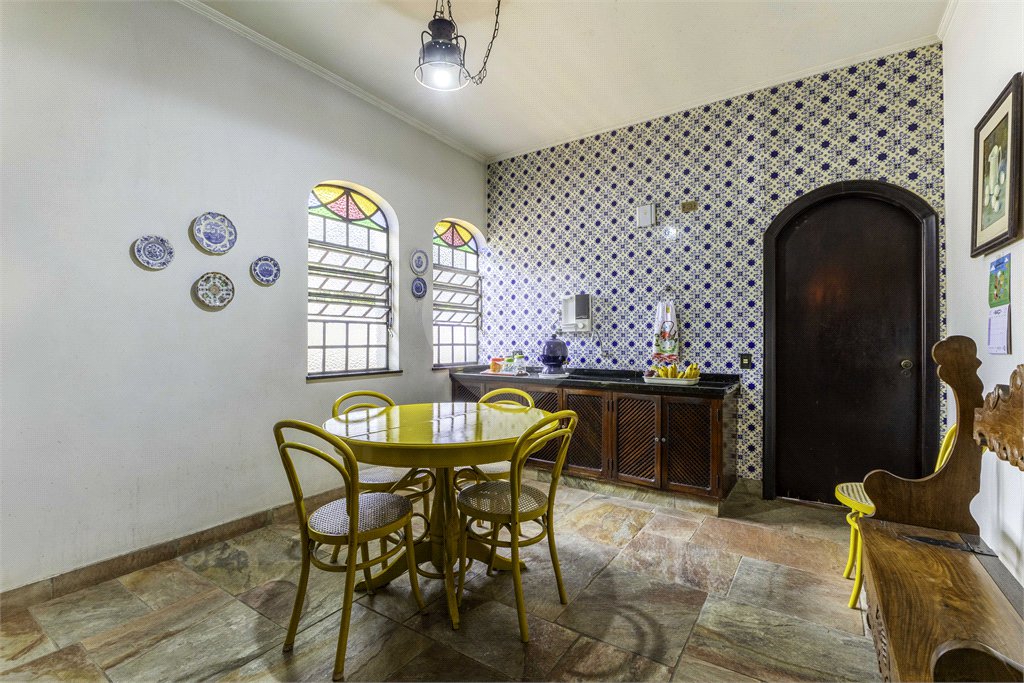 Casa à venda ou para alugar com 4 quartos, sendo 2 suítes, em Jardim Leonor, São Paulo, SP