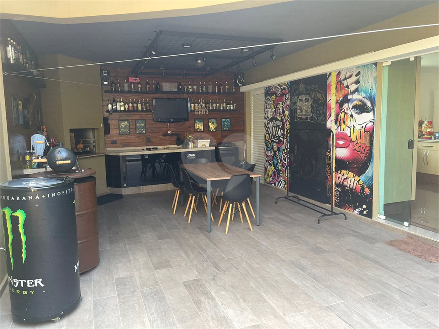 Casa à venda com 3 suítes no condomínio Valença, Sorocaba - SP