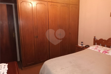 Sobrado à venda com 3 quartos em Cambuci, São Paulo, SP