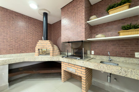 Apartamento à venda com 2 quartos, sendo 1 suíte,  em Vila Mariana, São Paulo, SP
