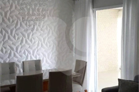 Apartamento à venda com 3 quartos, sendo 1 suíte,  em Parque Santana, Mogi das Cruzes, SP