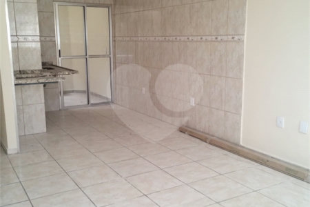 Casa à venda com 2 quartos, sendo 1 suíte, em Vila Caputera, Mogi das Cruzes, SP