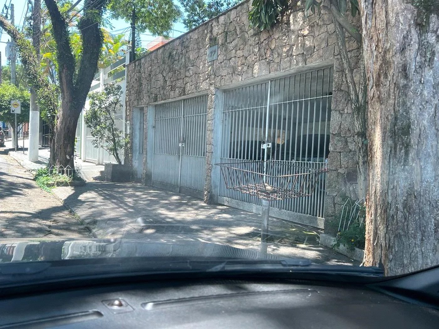 Casa à venda com 4 quartos, sendo 1 suíte, em Jardim das Vertentes, São Paulo, SP
