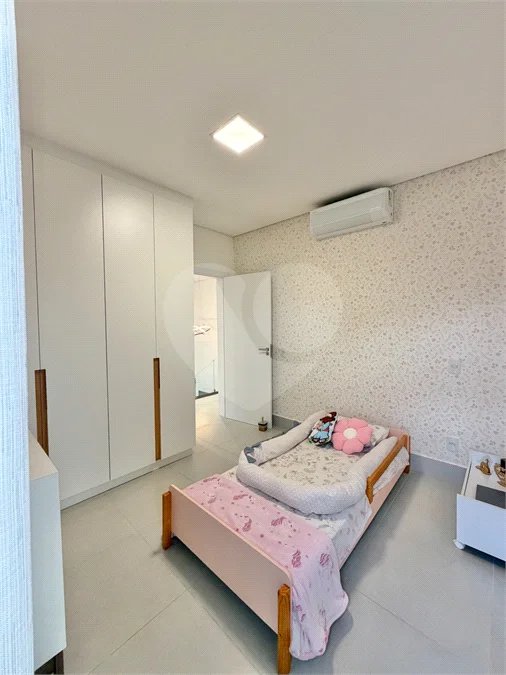 Casa à venda com 3 quartos, sendo 1 suíte, no condomínio Gran Ville São Venâncio, Itupeva - SP