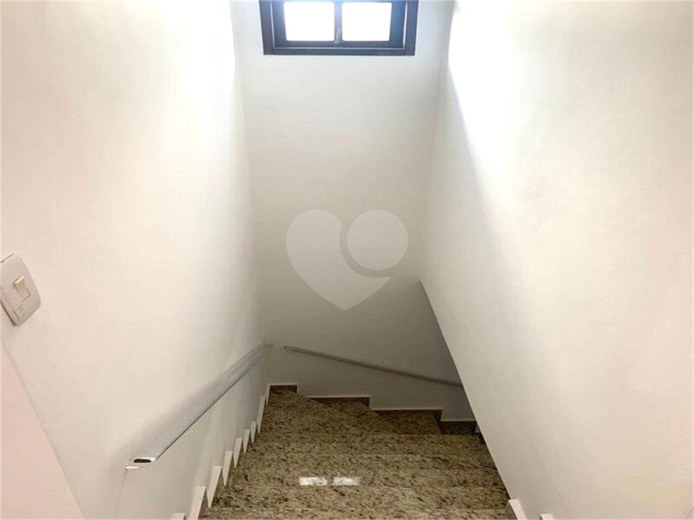 Sobrado à venda com 3 quartos, sendo 1 suíte, em Vila Nova Cachoeirinha, São Paulo, SP