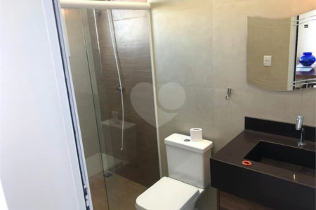 Sobrado à venda com 1 quarto, sendo 3 suítes, em Condomínio Residencial Euroville II, Bragança Paulista, SP