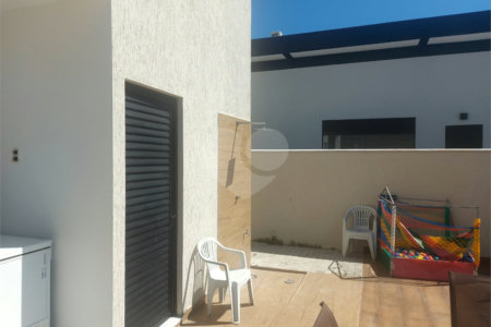 Casa à venda com 4 quartos, sendo 3 suítes, em Ogiva, Cabo Frio, RJ