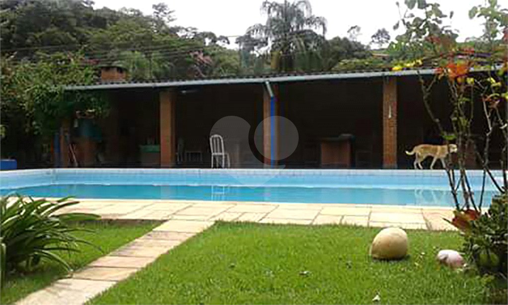 Chácara à venda com 8 quartos em Loteamento Chácara Val Paraiso, Atibaia, SP