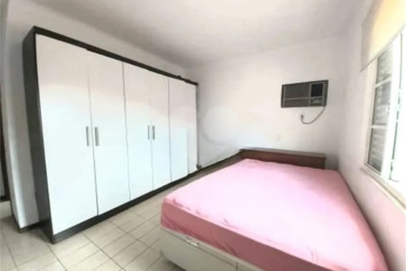 Casa à venda com 3 quartos, sendo 1 suíte, no Centro, Vinhedo, SP