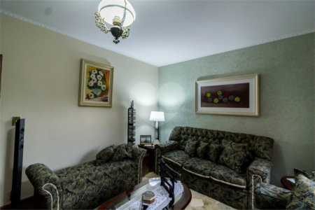 Casa à venda ou para alugar com 5 quartos, sendo 3 suítes, em Independência, São Bernardo do Campo, SP
