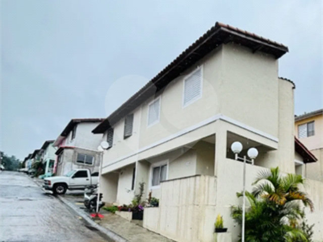 Casa à venda com 2 quartos no condomínio Villa Cantareira, São Paulo - SP
