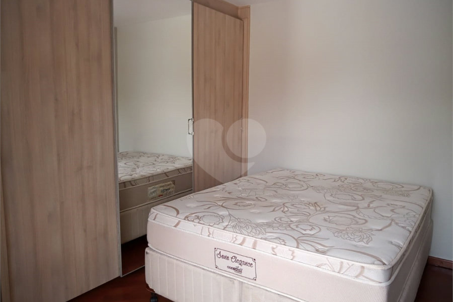 Sobrado à venda com 4 quartos, sendo 3 suítes, em Tremembé, São Paulo, SP