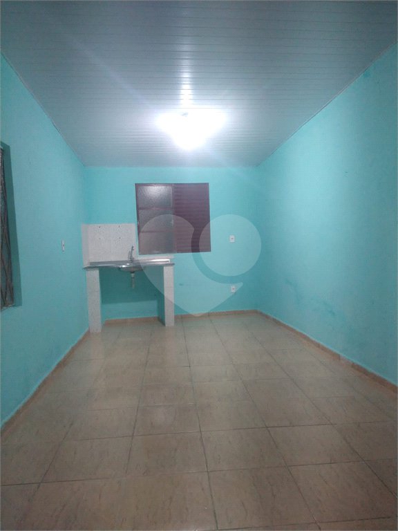 Casa à venda com 2 quartos em Jardim Devito, Votorantim, SP