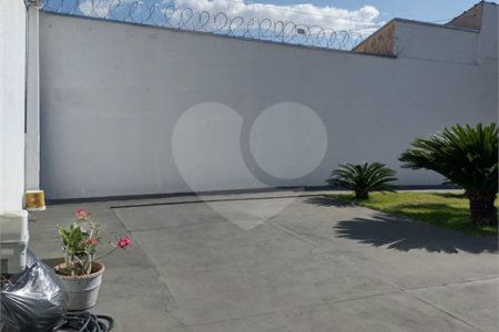 Casa à venda com 2 quartos, sendo 1 suíte, em Parque Residencial Vale do Sol, Araraquara, SP