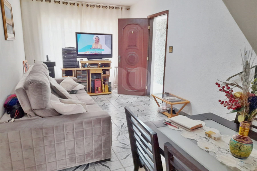 Sobrado à venda com 3 quartos em Água Fria, São Paulo, SP
