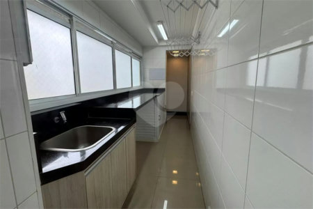 Apartamento à venda ou para alugar com 3 suítes em Água Branca, São Paulo, SP