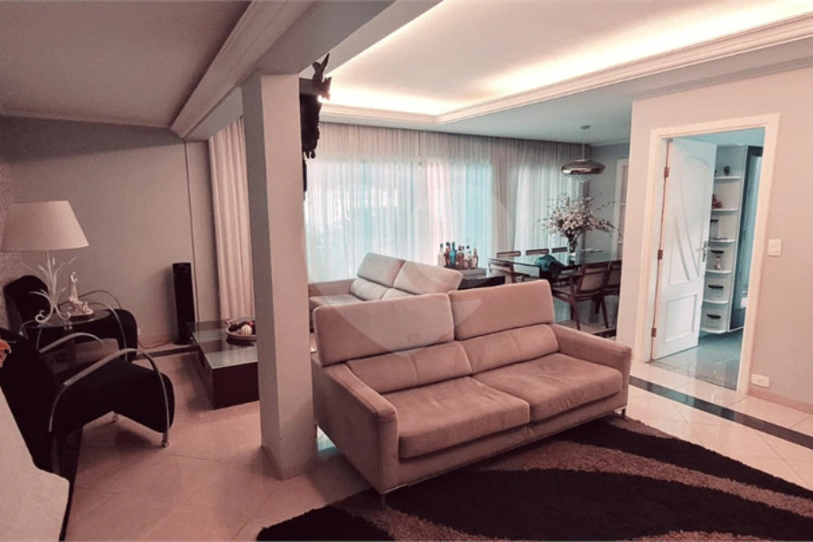 Casa Térrea à venda com 3 quartos, sendo 1 suíte,  em Tremembé, São Paulo, SP