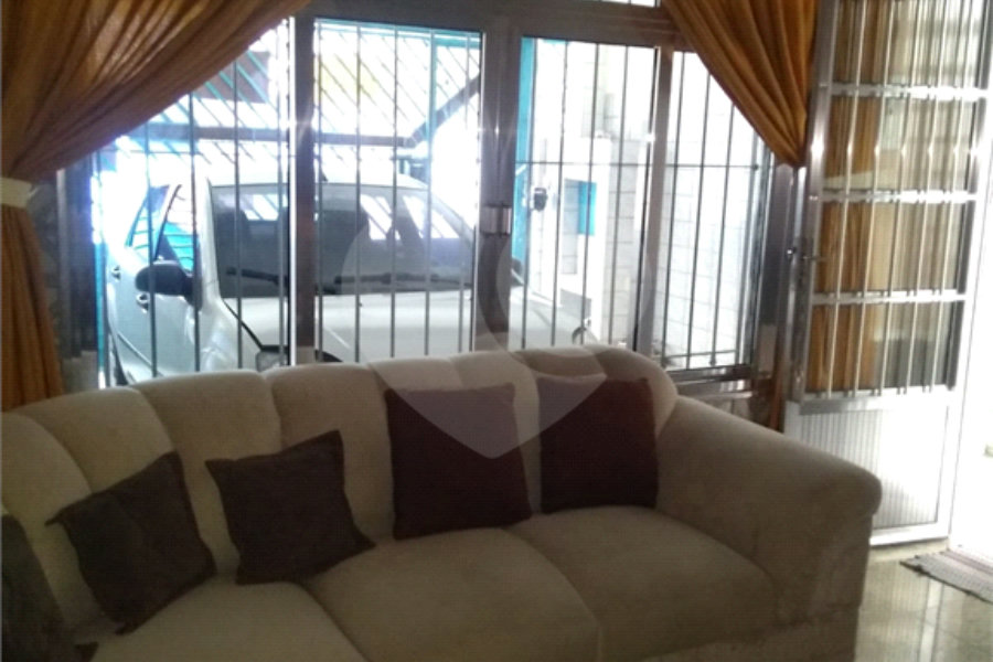 Sobrado à venda com 3 quartos em Vila Nova Cachoeirinha, São Paulo, SP