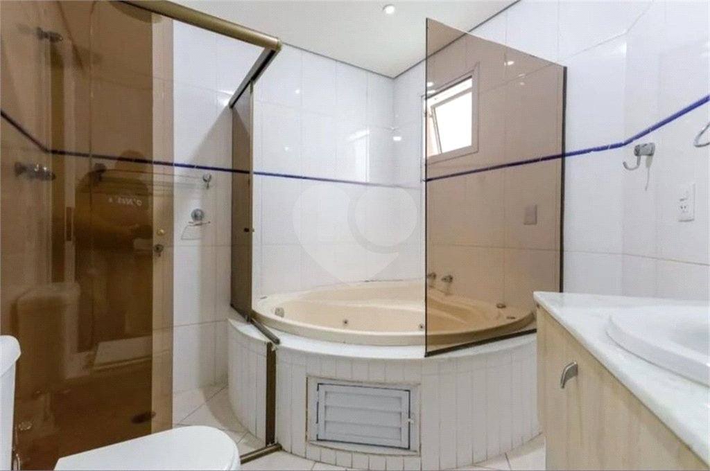 Sobrado à venda com 4 suítes em Vila Albertina, São Paulo, SP