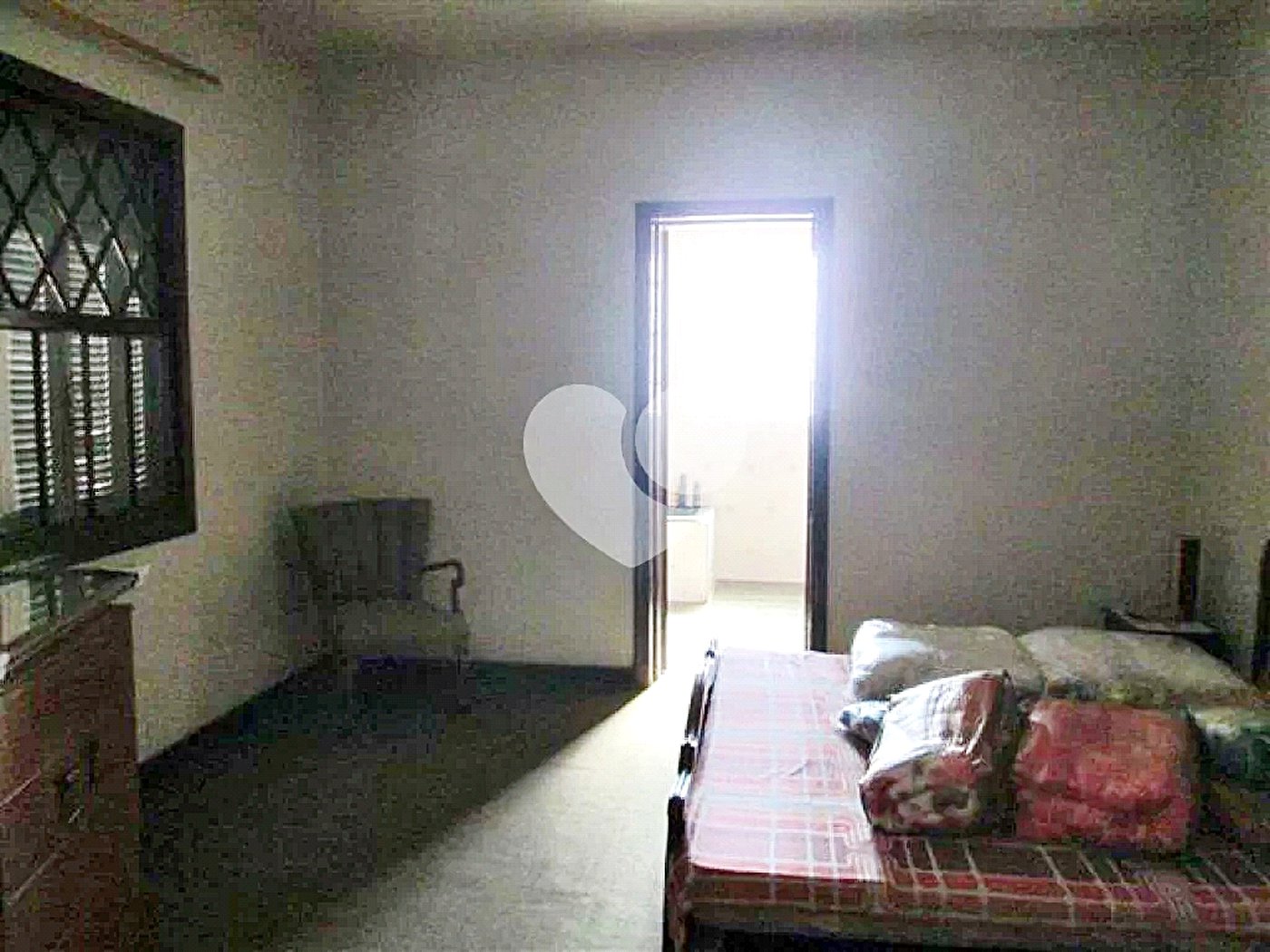 Sobrado à venda com 4 quartos, sendo 2 suítes, em Jardim Floresta, São Paulo, SP