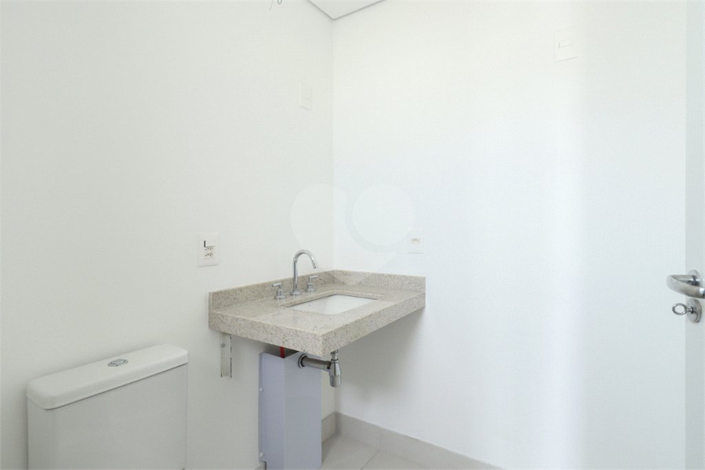 Apartamento à venda com 3 quartos, sendo 2 suítes,  em Brooklin, São Paulo, SP