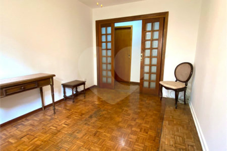 Apartamento à venda ou para alugar com 4 quartos, sendo 1 suíte, em Itaim Bibi, São Paulo, SP