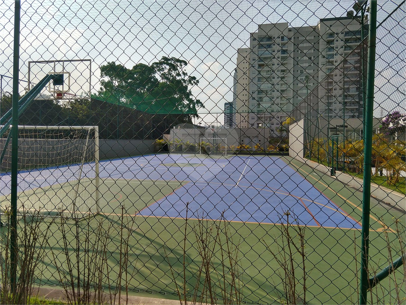 Apartamento à venda com 3 suítes em Vila Anastácio, São Paulo, SP