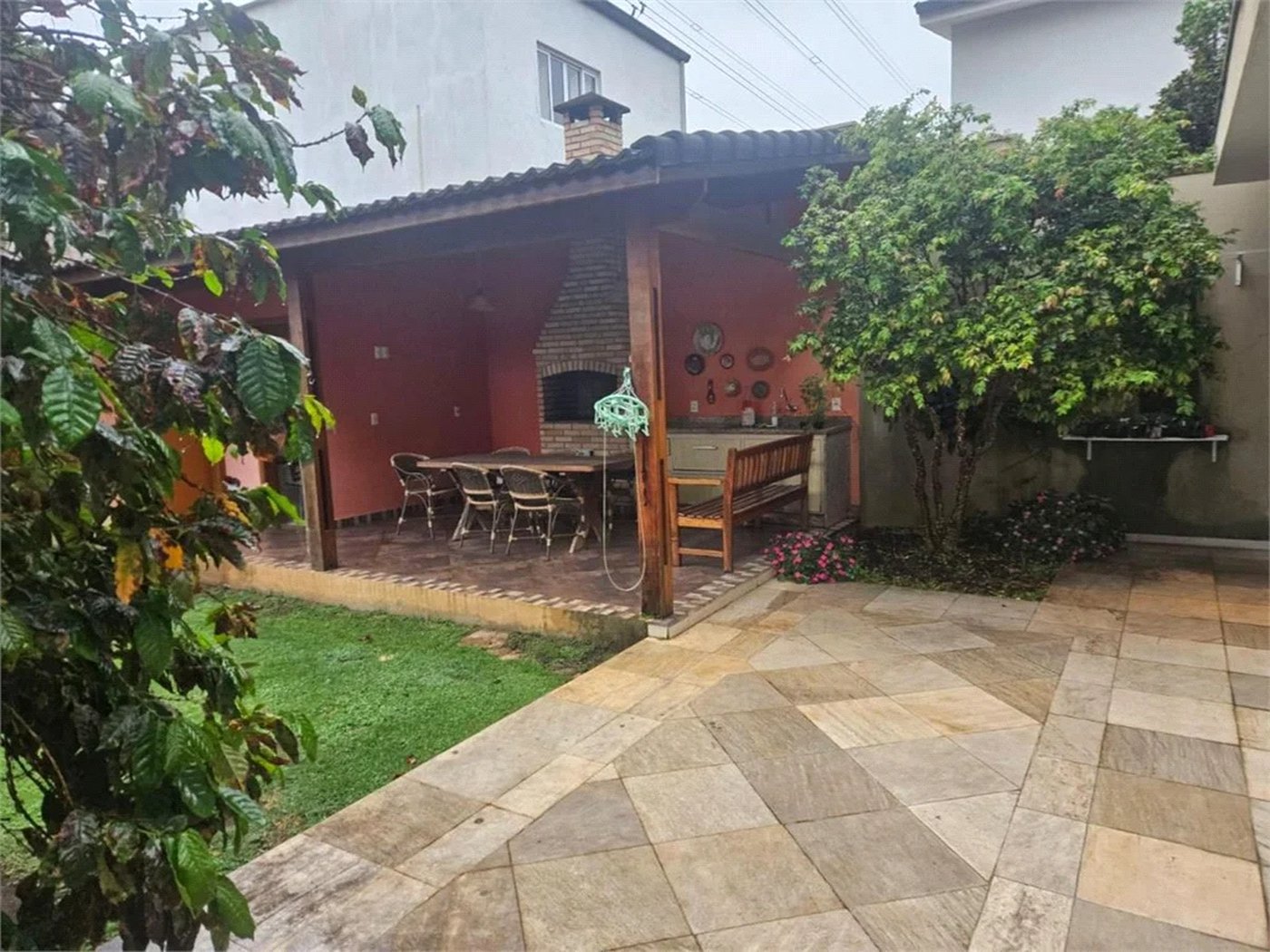 Sobrado à venda com 4 quartos, sendo 2 suítes, em Brooklin Paulista, São Paulo, SP