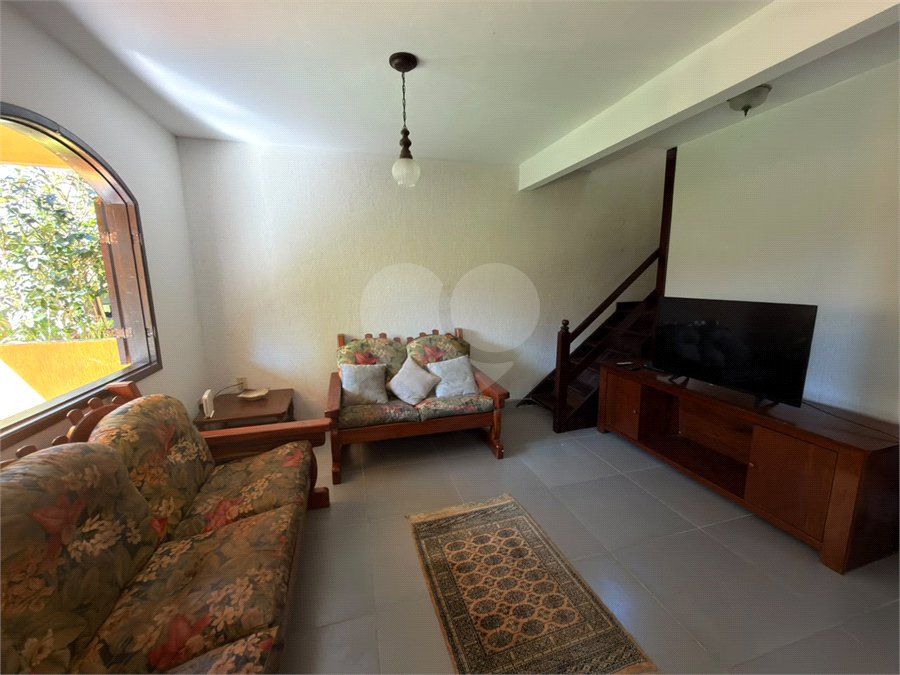 Casa à venda com 7 quartos em Peró, Cabo Frio, RJ