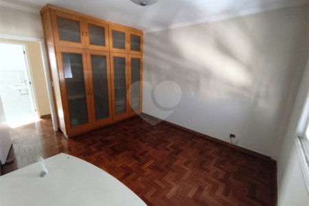 Apartamento à venda com 3 quartos, sendo 1 suíte,  em Lapa, São Paulo, SP