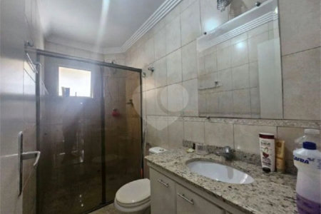 Casa à venda com 3 quartos, sendo 1 suíte,  no condomínio Residencial Villagio Vitória, Guarulhos - SP